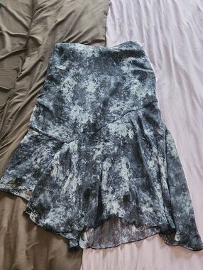 Abercrombie & Fitch Gray Marble-Print High-Low Flounce Skirt
